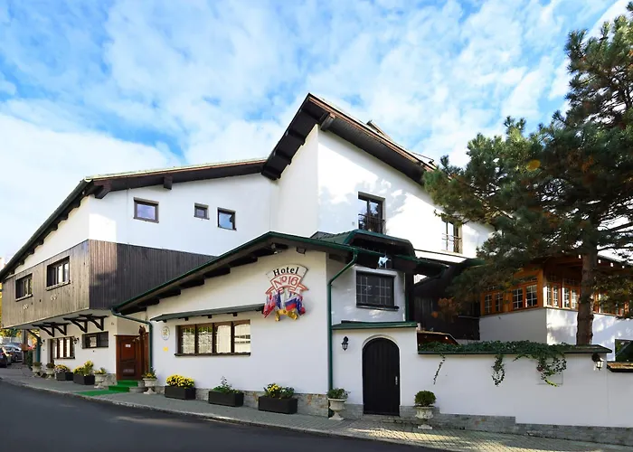 Panoramic Castle Suite With Free Private Parking